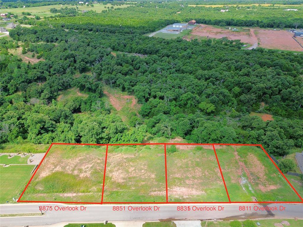 8875 Overlook DR, Guthrie, OK 73044