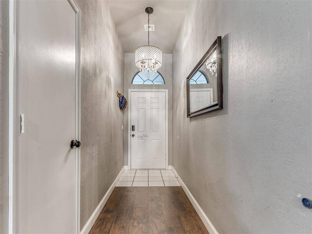 1017 Golden Eagle DR, Norman, OK 73072