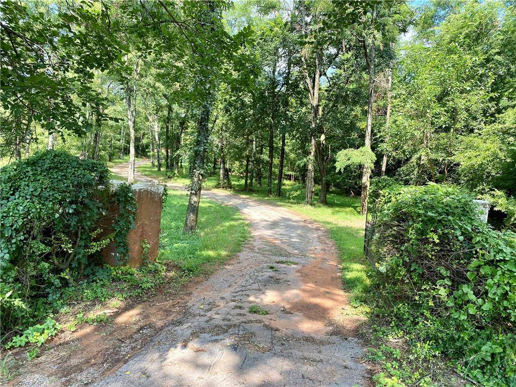 3022 County Street 2890, Ninnekah, OK 73067