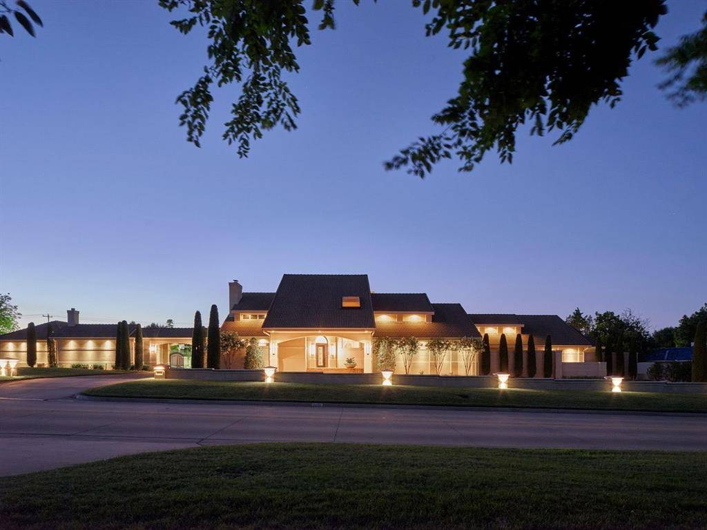 1805 W Wilshire BLVD, Nichols Hills, OK 73116