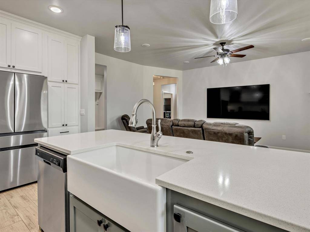 1001 Labelle DR, Newcastle, OK 73065