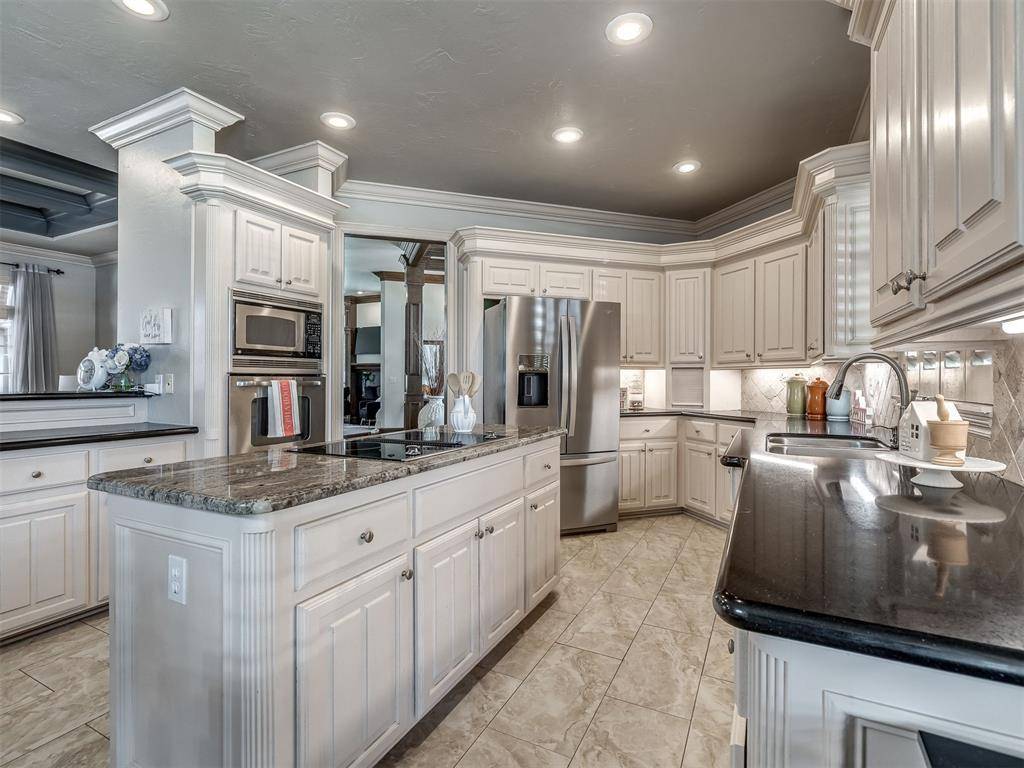 12513 Lorien WAY, Oklahoma City, OK 73170