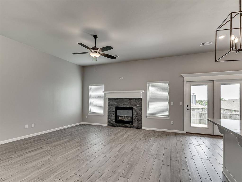 8324 Lambert WAY, Edmond, OK 73034