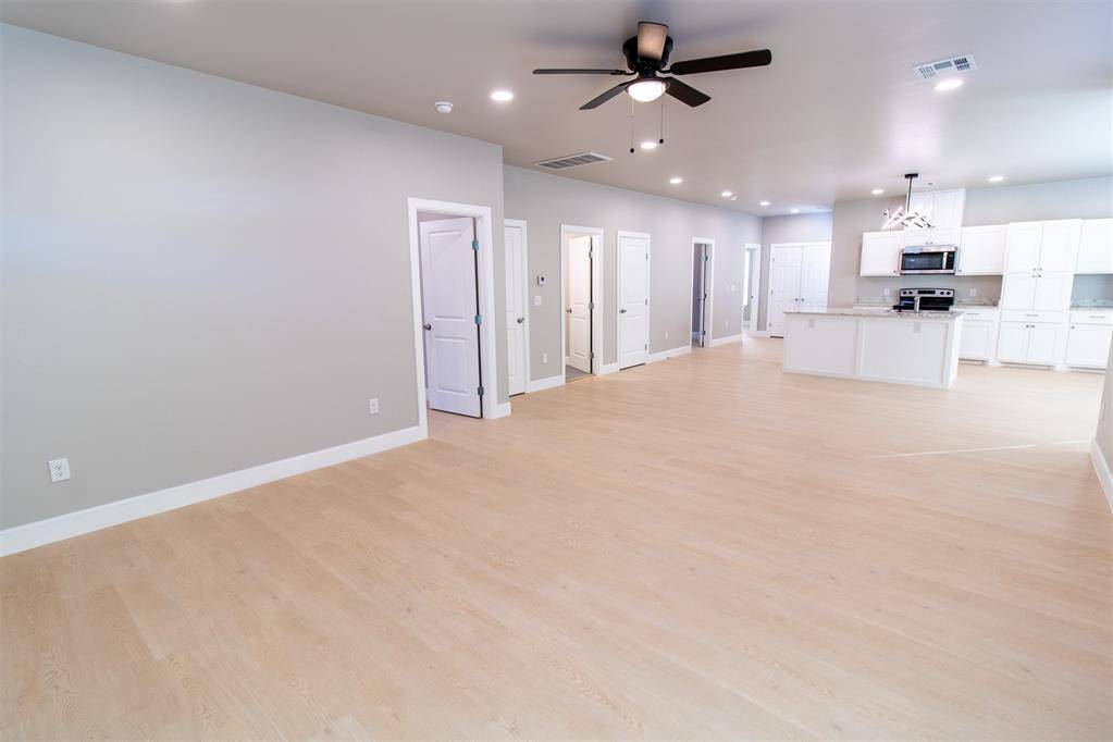 220 SE 42nd ST, Oklahoma City, OK 73129