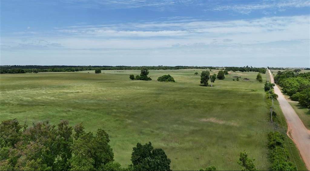 N Broadway RD #3, Guthrie, OK 73044