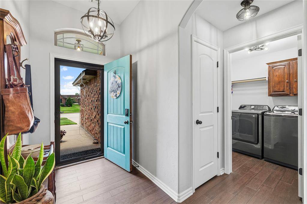 2604 Kadlan DR, El Reno, OK 73036