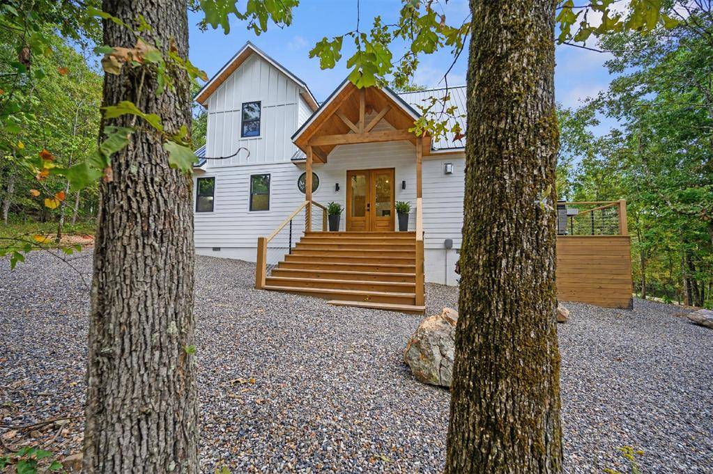 127 Bent Pinyon TRL, Broken Bow, OK 74728