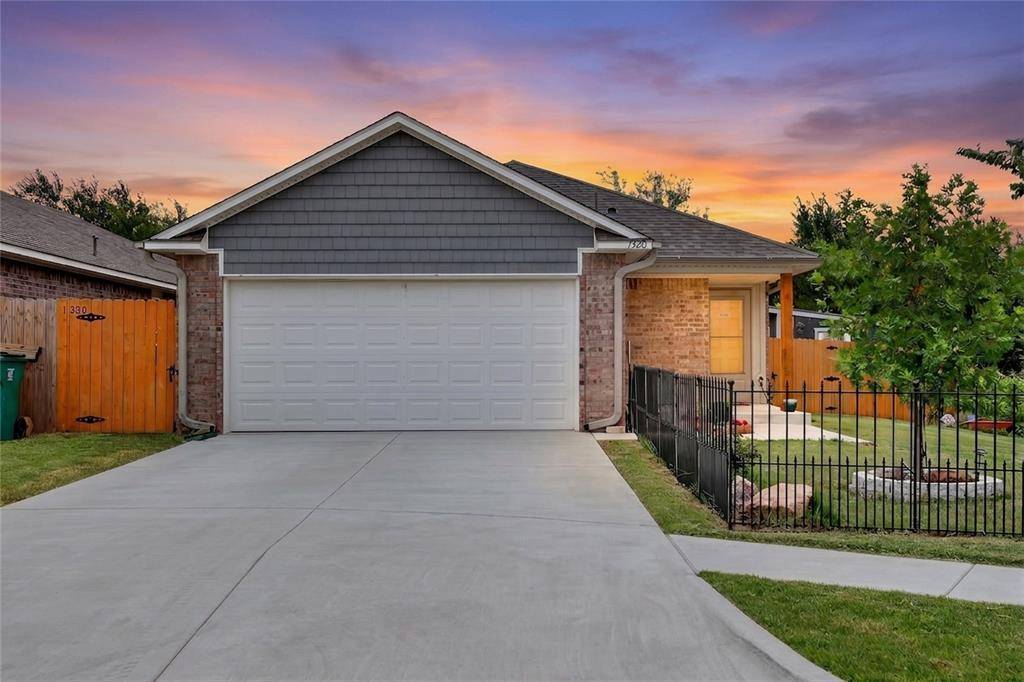 1320 Willowood CIR, Yukon, OK 73099