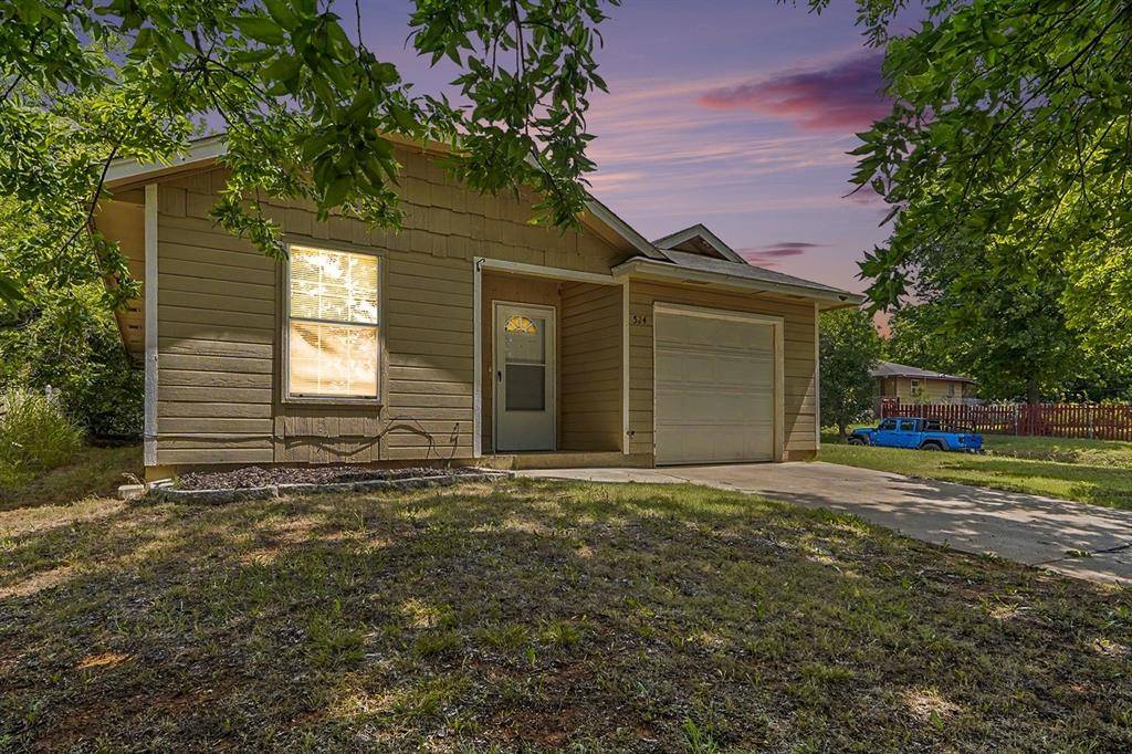 524 E Grant AVE, Guthrie, OK 73044