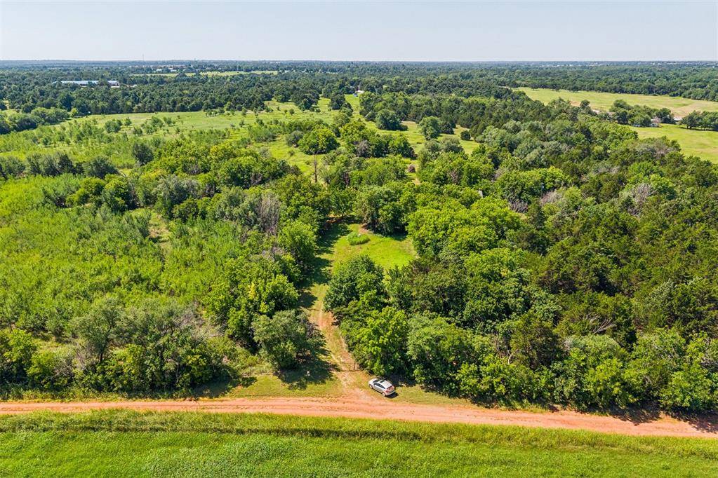EW 0845 RD, Guthrie, OK 73044