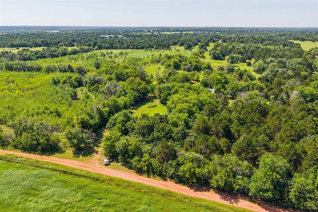 EW 0845 RD, Guthrie, OK 73044