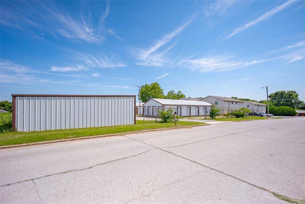 704 Hallmark BLVD, Purcell, OK 73080