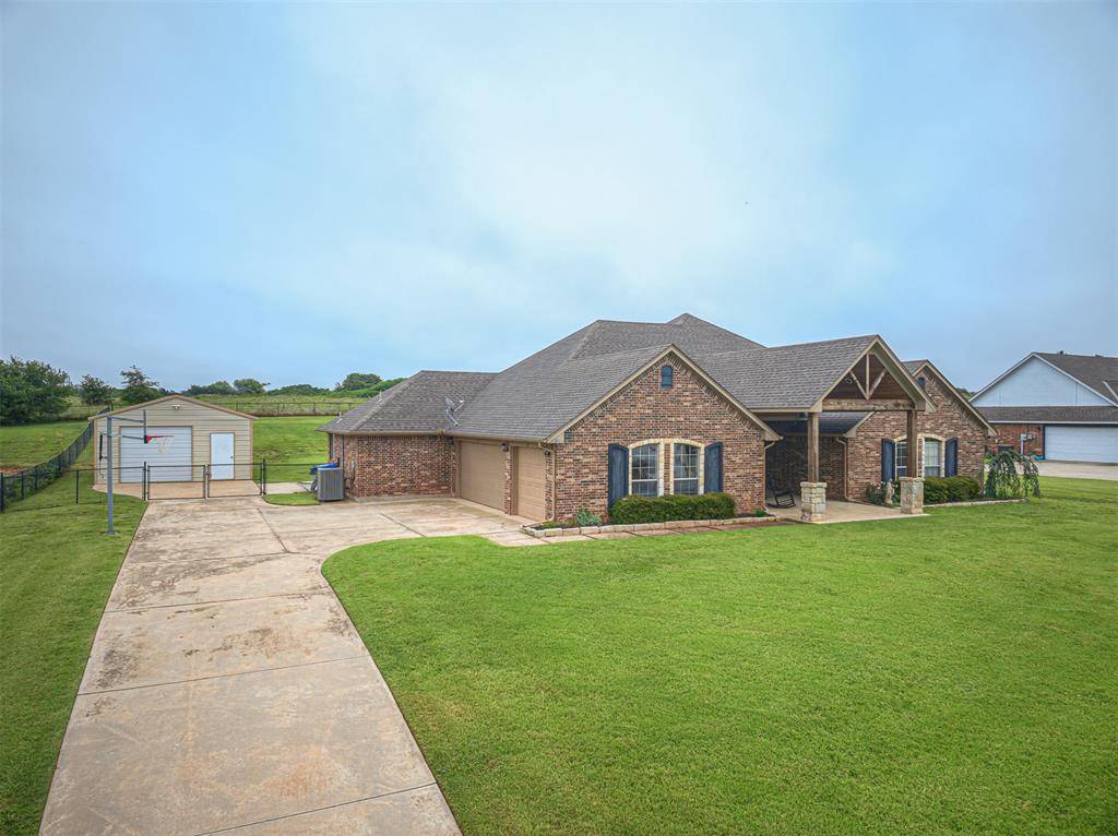 6640 Mint Julep LN, Guthrie, OK 73044