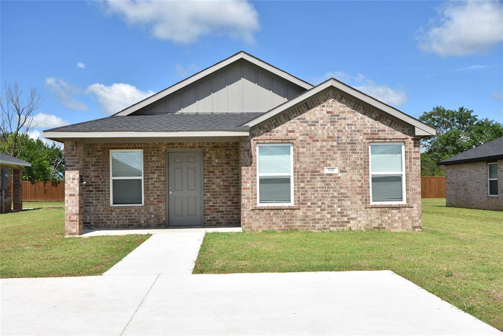 725 Elm ST, Seminole, OK 74868