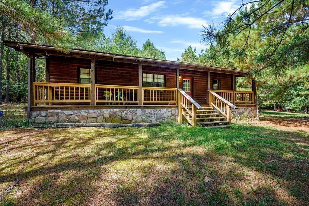 657 Canoe RD, Broken Bow, OK 74728