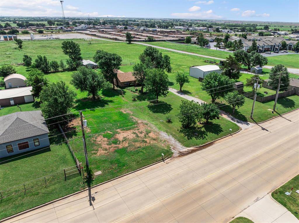 1803 S Shepard AVE, El Reno, OK 73036