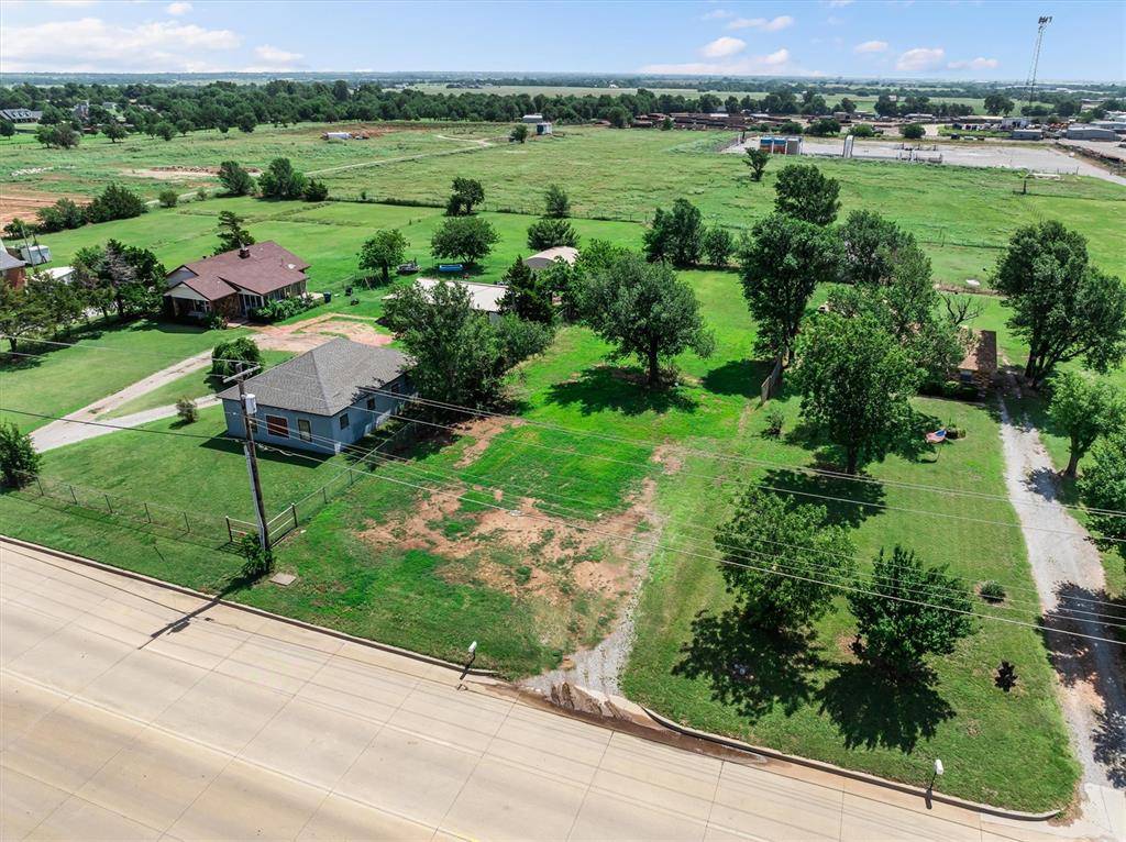 1803 S Shepard AVE, El Reno, OK 73036