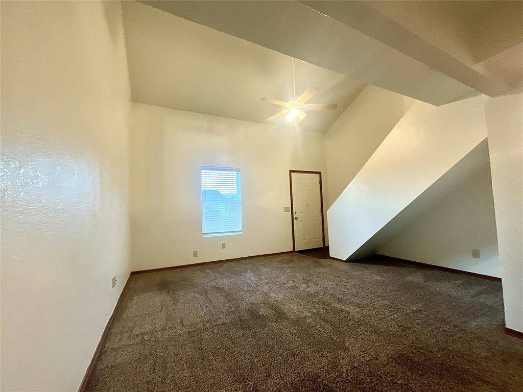 1901 E Lindsey ST #20B, Norman, OK 73071