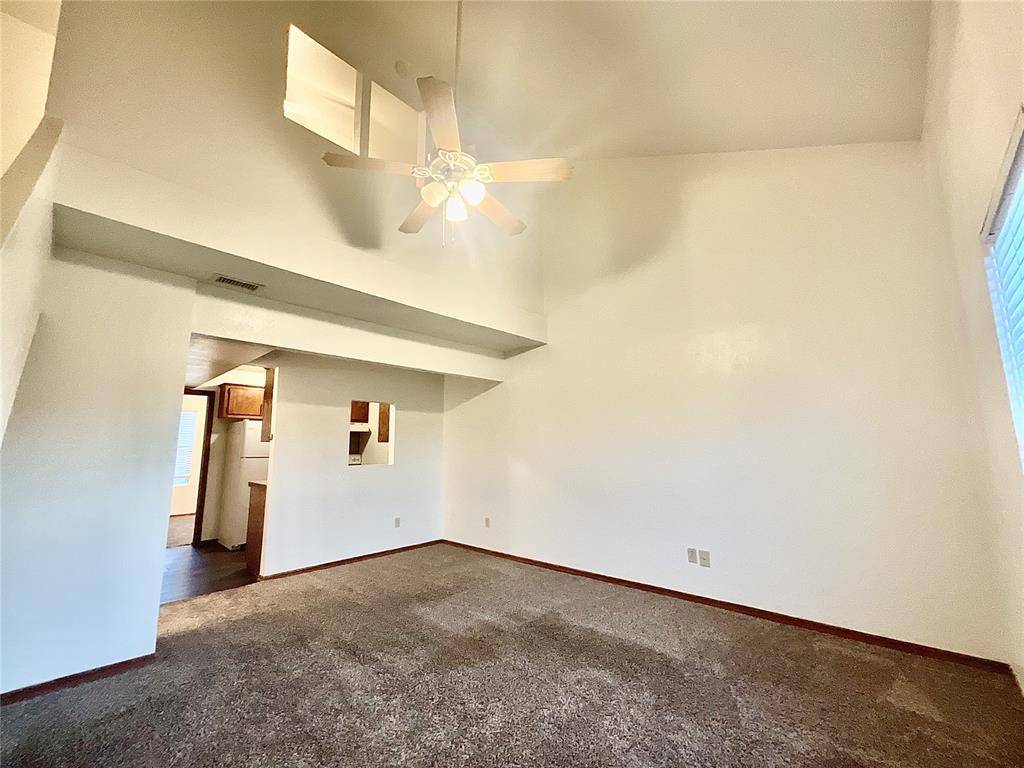 1901 E Lindsey ST #20B, Norman, OK 73071