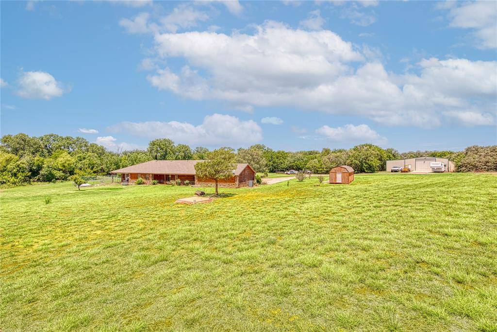 11221 N 1960 CIR, Elk City, OK 73644