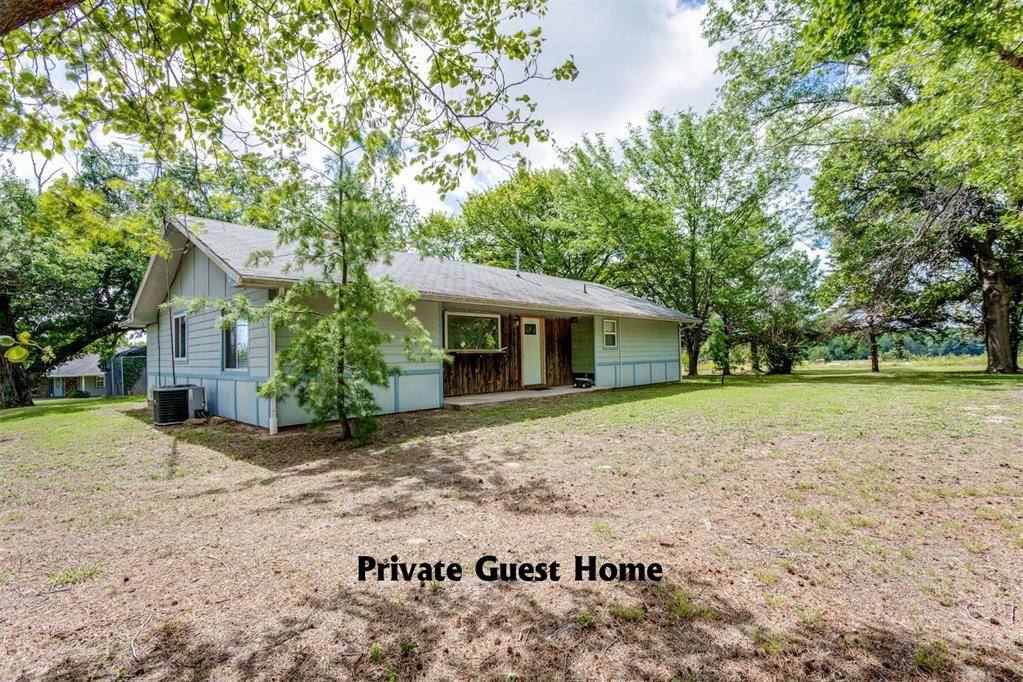 10447 NS 3550 RD, Prague, OK 74864-1154
