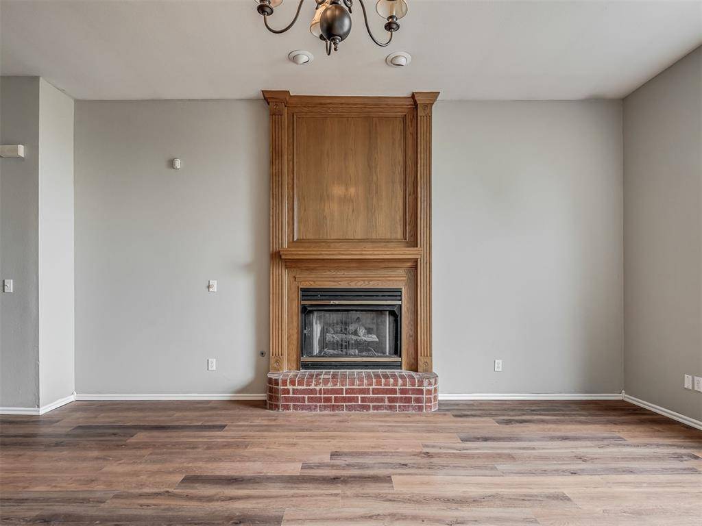1085 Pioneer RD, Tuttle, OK 73089