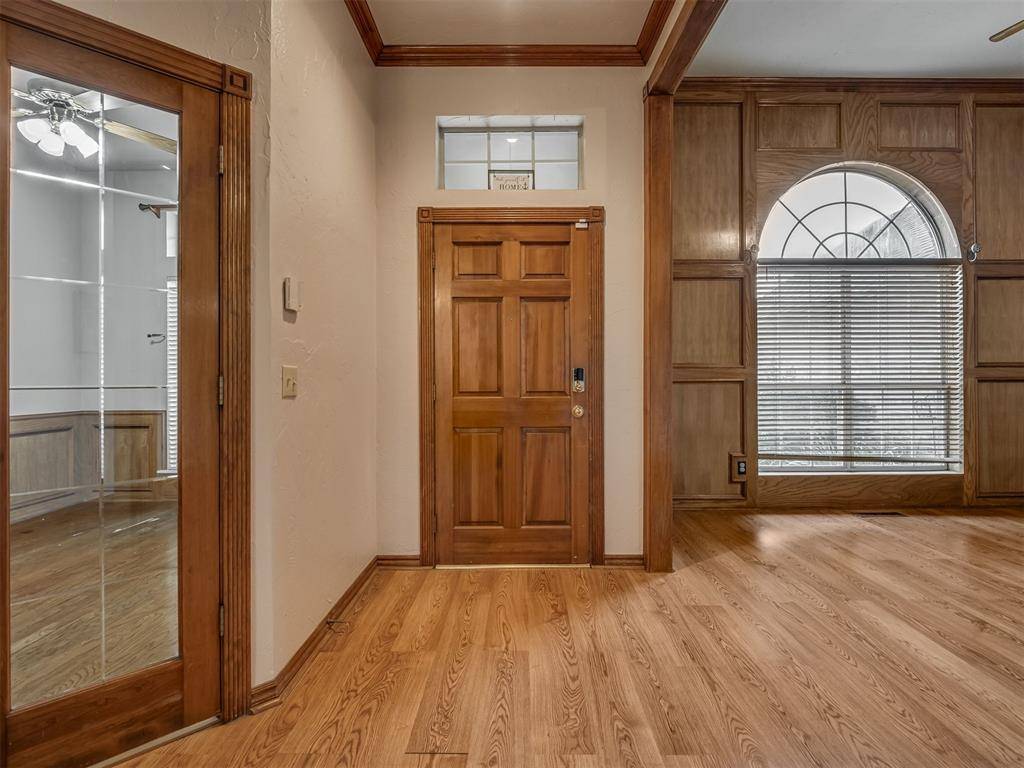 11508 Randwick DR, Oklahoma City, OK 73162