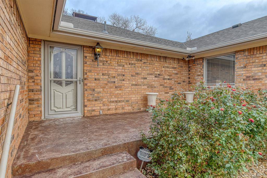 2293 County Street 2814, Chickasha, OK 73018