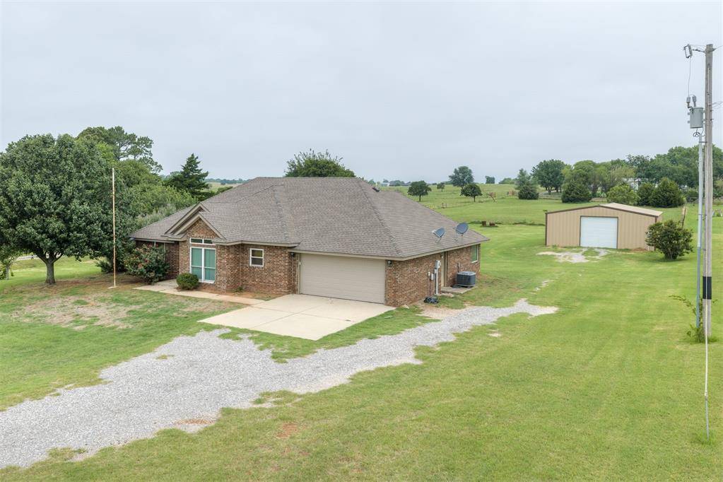 2384 County Road 1270, Blanchard, OK 73010