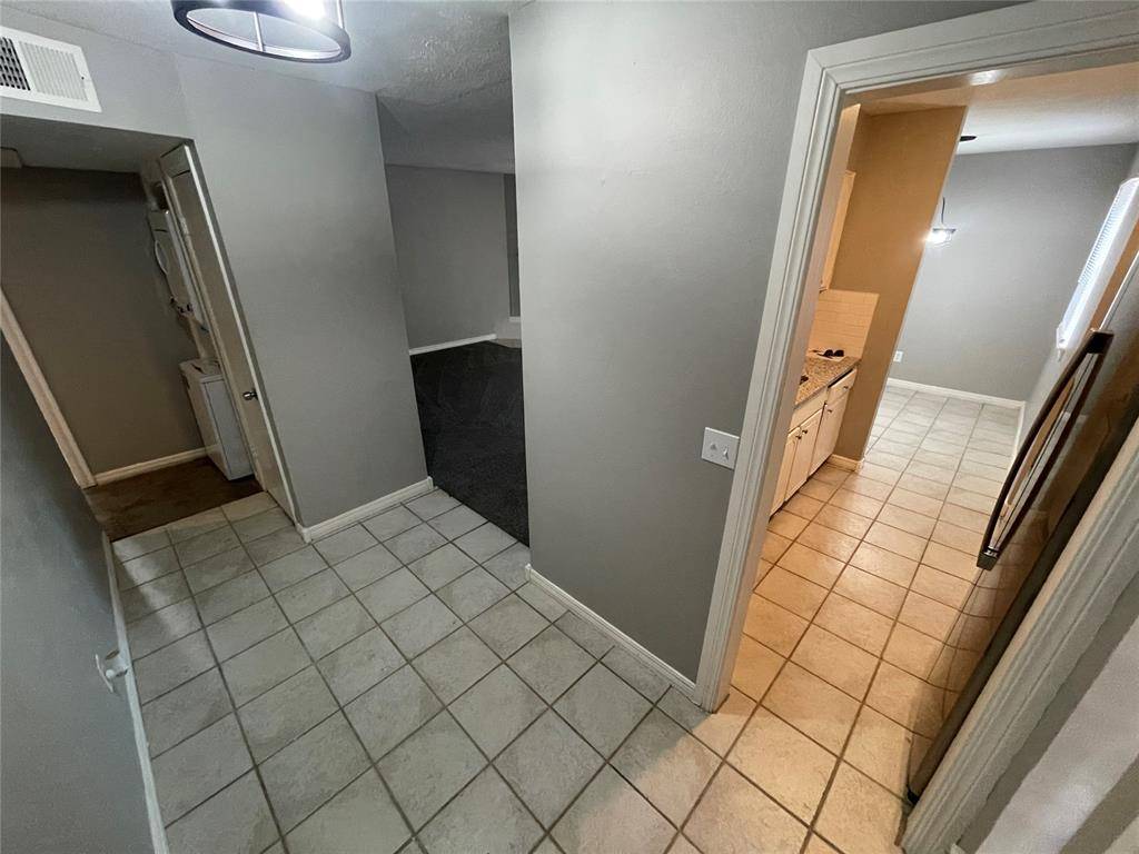 6724 N Meridian AVE #B, Oklahoma City, OK 73116