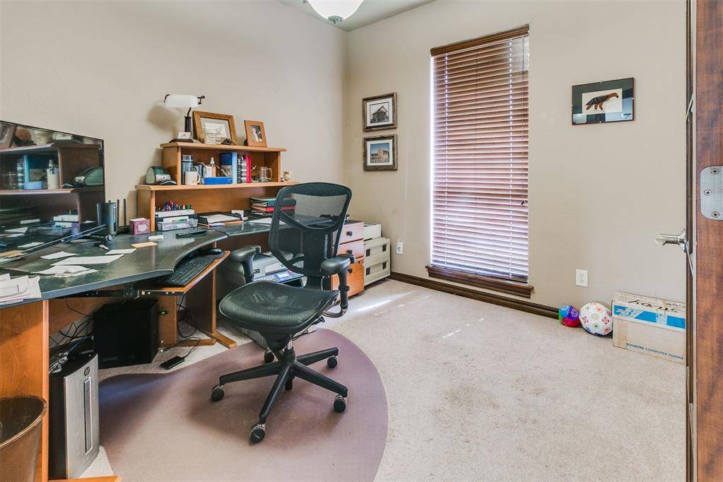 17119 Cedar DR, Edmond, OK 73012