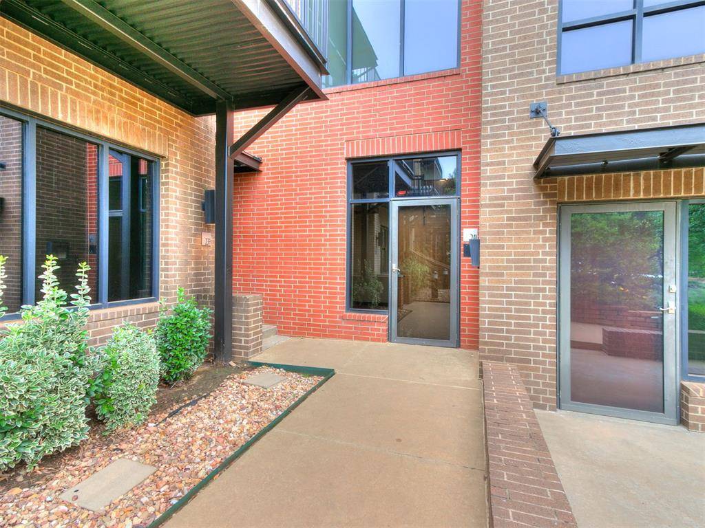 241 NE 4th ST #3, Oklahoma City, OK 73104