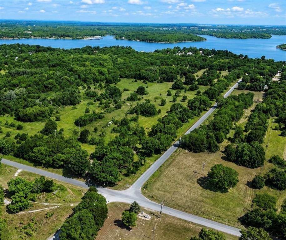 7 E 1170 RD, Eufaula, OK 74432