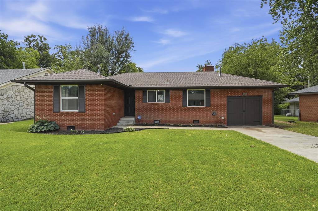 1408 Oxford WAY, The Village, OK 73120