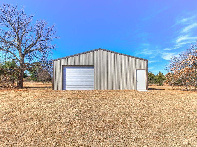 11701 Ward RD, Edmond, OK 73034