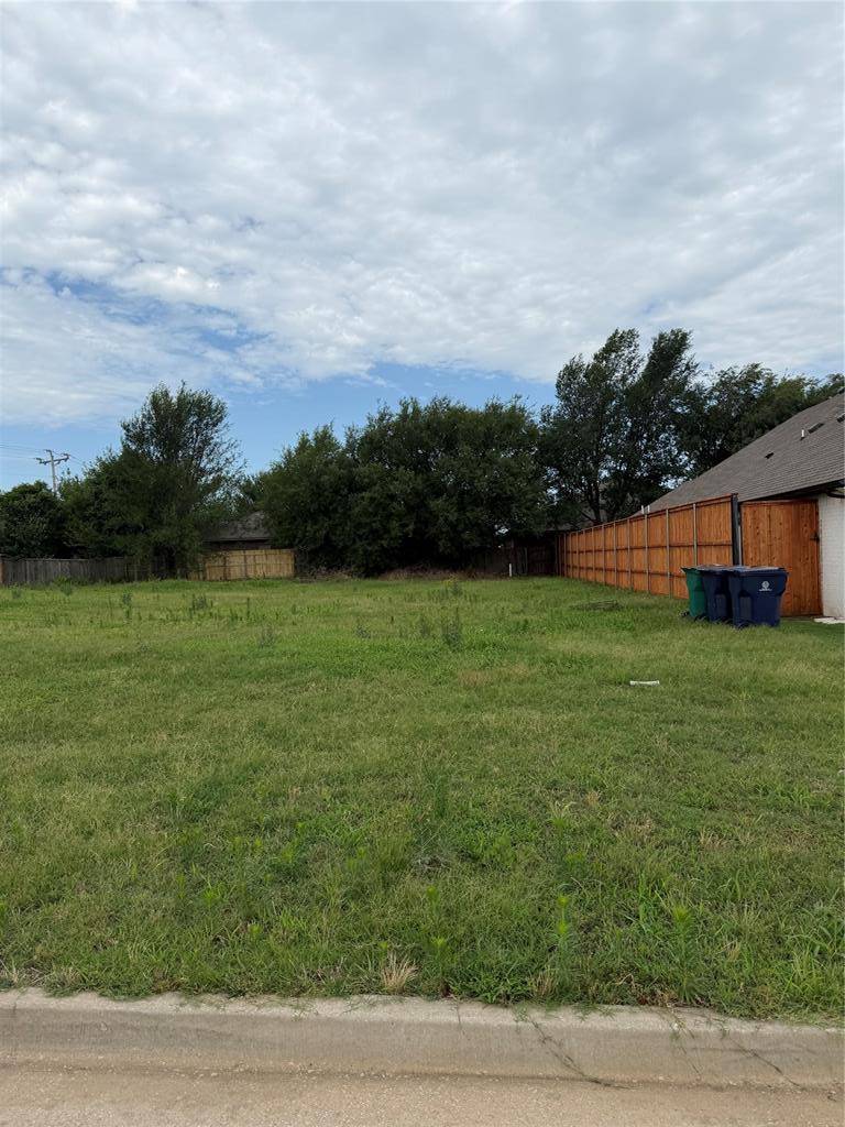 1513 Shadow TER, Yukon, OK 73099