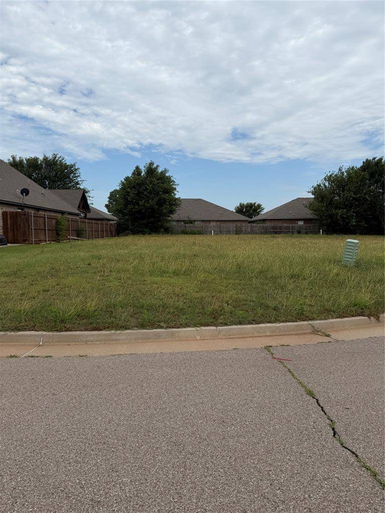 1417 Shadow TER, Yukon, OK 73099