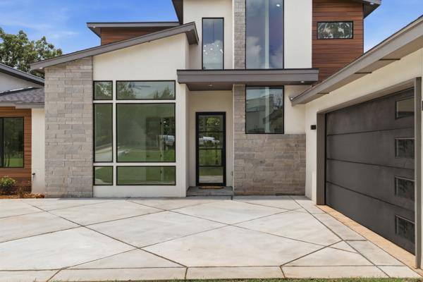 7717 Whitney Michel DR, Oklahoma City, OK 73121