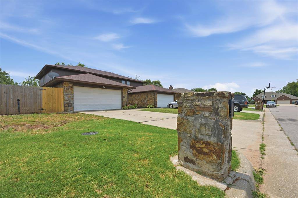 10124 Birkenhead CT #10124-26, Yukon, OK 73099