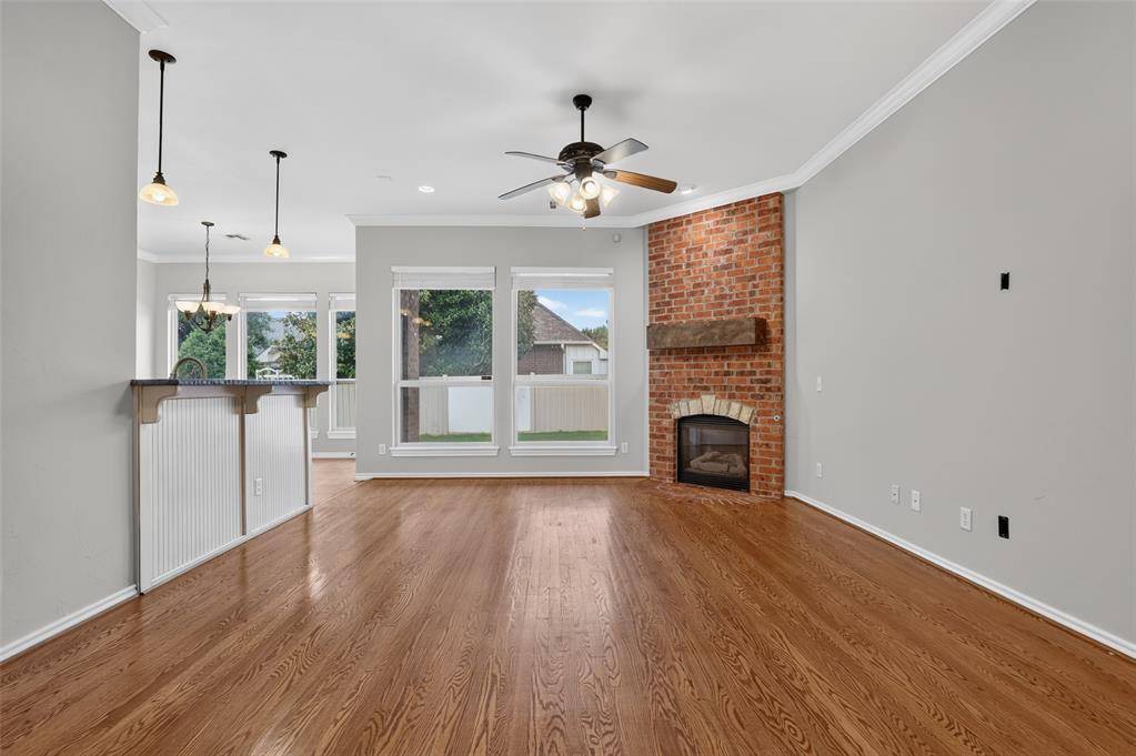 16700 Moorgate LN, Edmond, OK 73012
