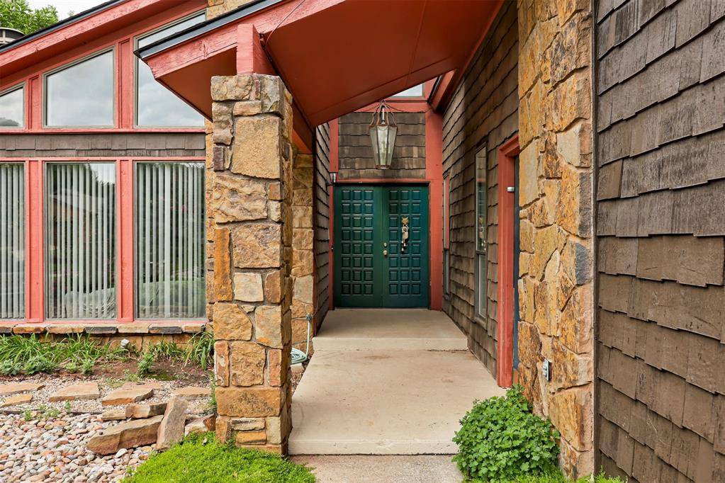 13501 Fox Hollow RDG, Oklahoma City, OK 73131