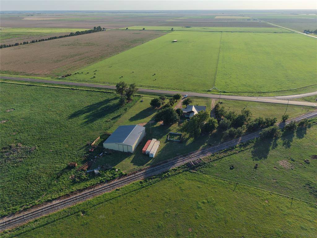 17416 N State Highway 5 HWY, Tipton, OK 73570