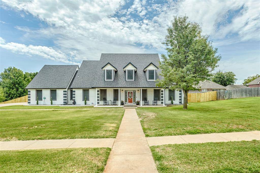 1400 E Eagle Nest TER, Mustang, OK 73064