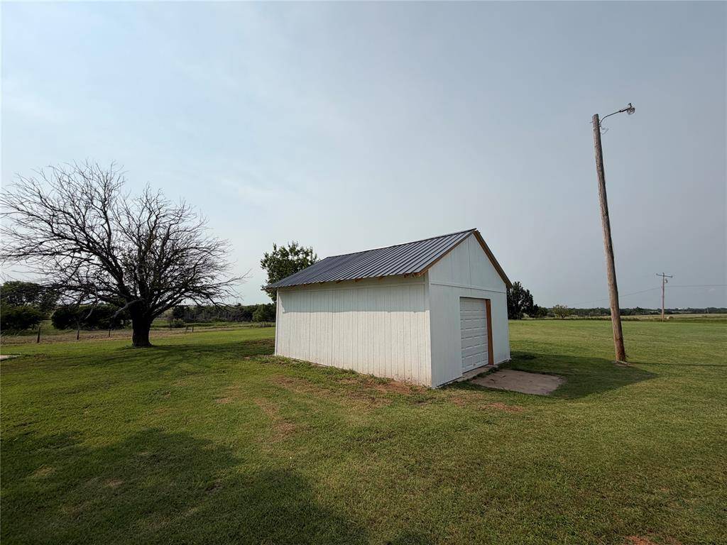 1858 Highway 81, Chickasha, OK 73018