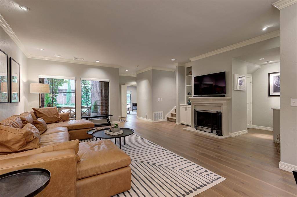 6208 Waterford BLVD #107, Oklahoma City, OK 73118