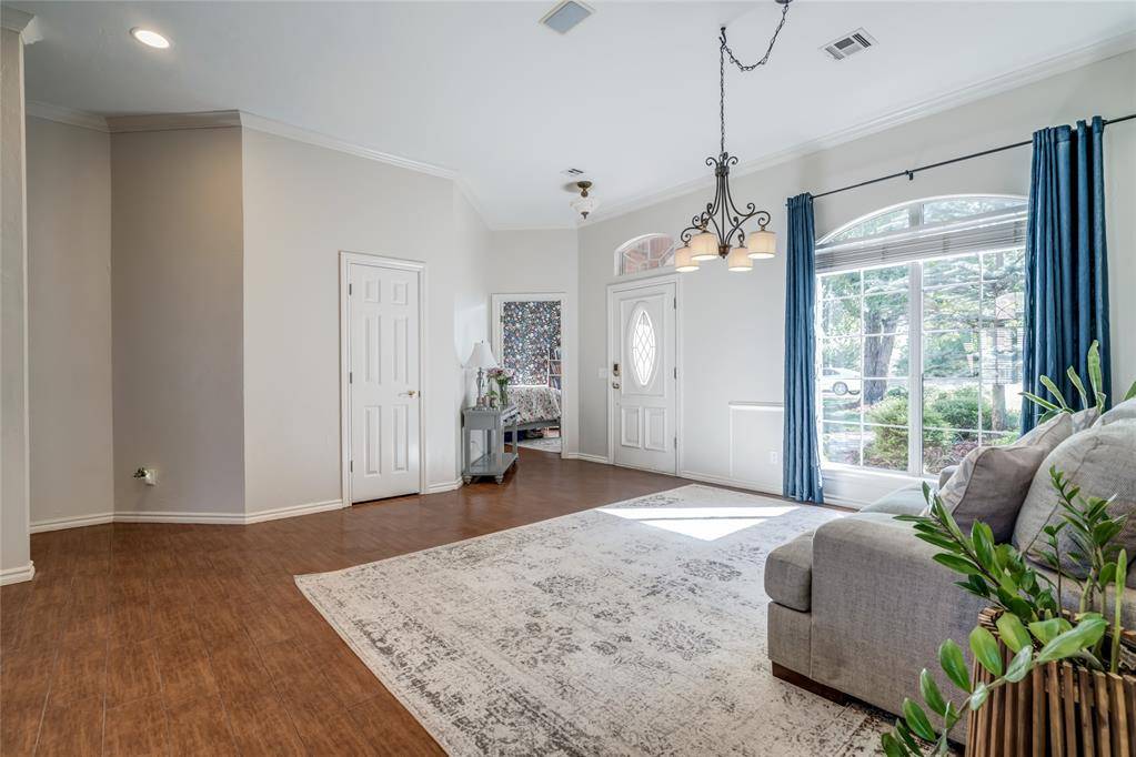 3608 Equestrian CT, Edmond, OK 73034