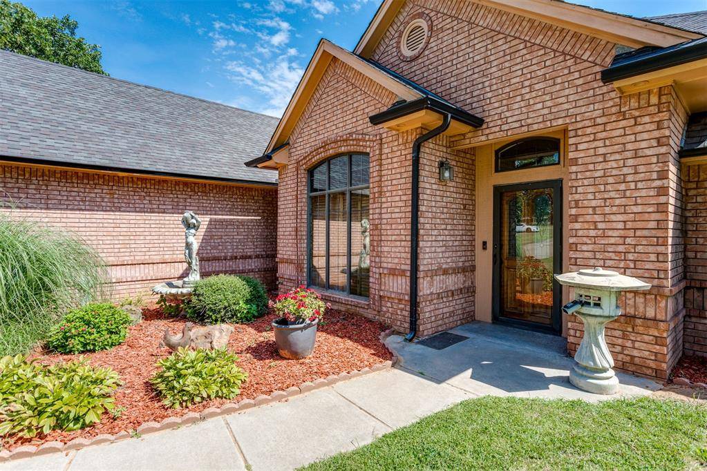 17441 Kenneth LN, Choctaw, OK 73020