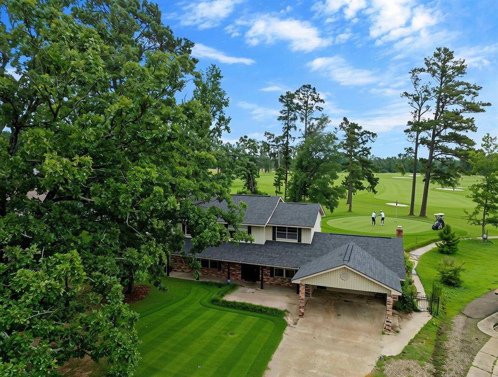 207 Stafford LN, Idabel, OK 74745