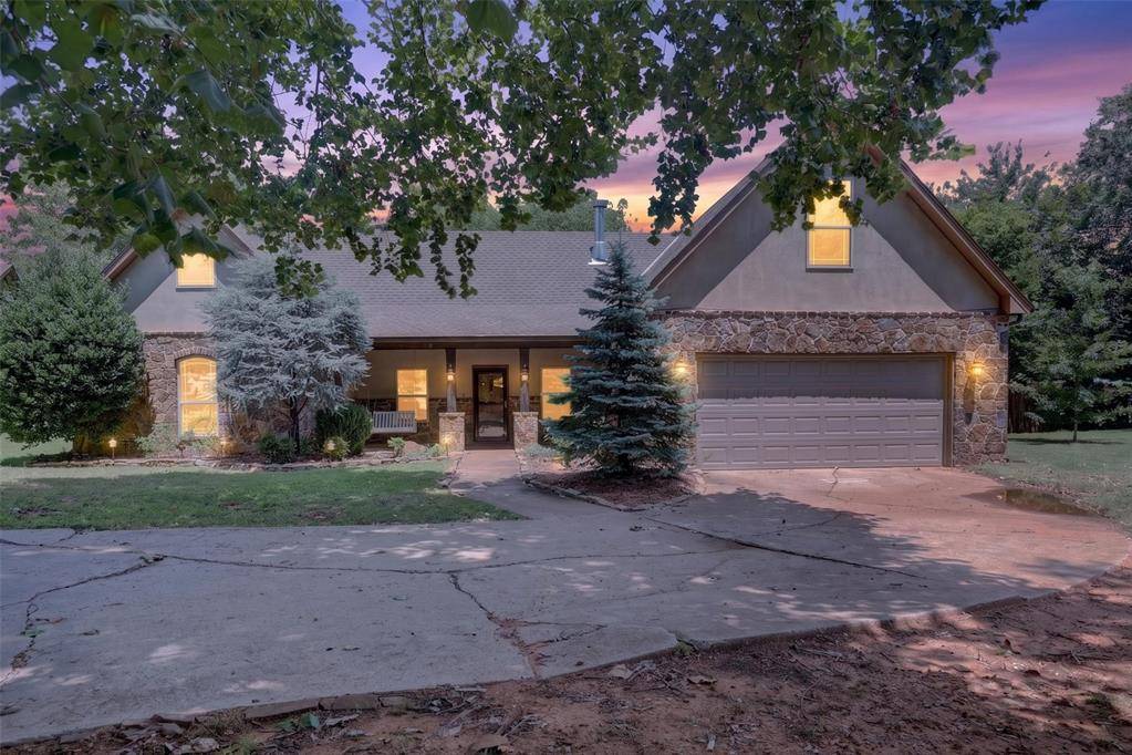 521 Partridge LN, Edmond, OK 73034