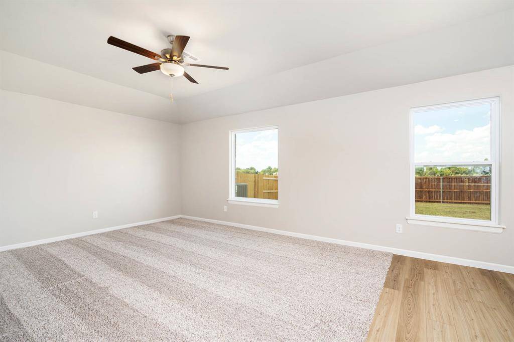 725 Luna WAY, Tuttle, OK 73089